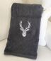 Preview: MÖVE Superwuschel stone, Handtuch 50 x 100 cm mit HIRSCH