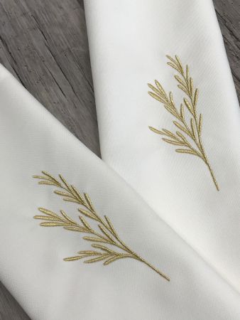 - Serviette LOFT mit Rosmarinzweig in Metallgarn