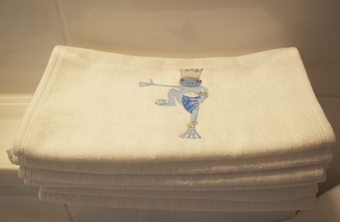 Geschenkset Schnuffeltuch Hellblauer Grenouille & Schnuller