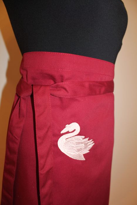 Vorbinder-Schürze 60/80 cm Bordeaux mit Schwan