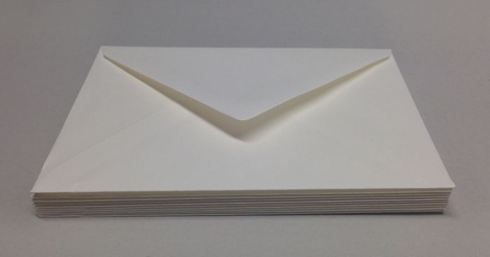 10 Briefumschläge C6 in Creme
